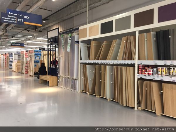 1445354624-4015886525_n